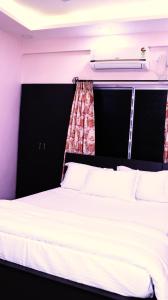 URBAN NEST - 3BHK Serviced Home Stay