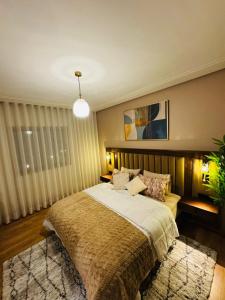 Luxury Apartment in Central Marrakech - Pool & Fast Wi-Fi