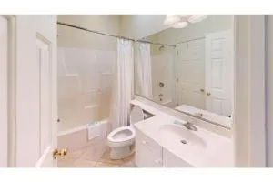 Lakeside Delight Villa ResortPerks near Litchfield - Литчфилд-Бич