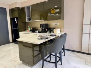 8 Kia Peng Suites KLCC By HeyStay Management