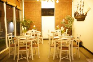 The Quale Villa