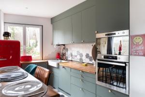 Maisons de vacances La Capsule - Avec jacuzzi : photos des chambres