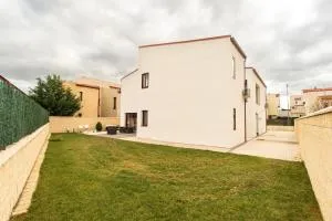 Luminoso chalet cerca de Segovia by CABANA Rentals - Basardilla