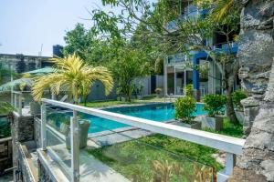 The Quale Villa