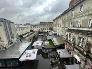 Fantastic Waw - CH5 Room C211