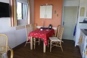 Sea views and beautiful pool