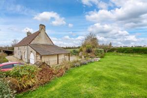 Maisons de vacances La Maison de Lallier - a 35 min de Cherbourg : Maison 4 Chambres
