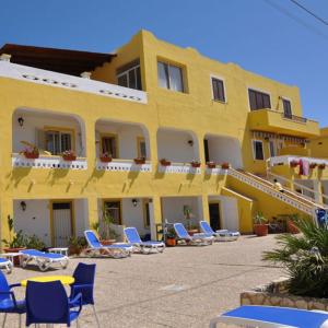 One-Bedroom Apartment with Sea View room in Residence Mare Blu