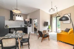 Chelmsford Loft 1 - Heaton