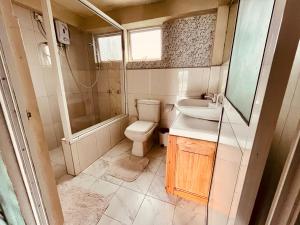 Medalin Lake Gregory