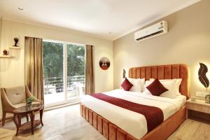 Limewood Stay Mall 51