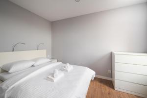 Ochota Stylish Apartment by BookingHost