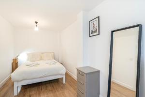 Modern one bedroom flat in Central London