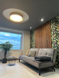 WPA Apartments-City Room