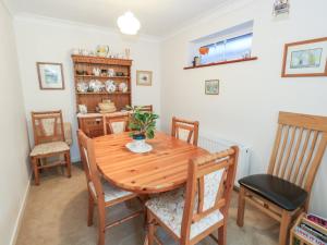 Old Harry Cottage 16