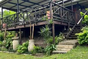 Garden View Seaside Chalet - Hibberdene