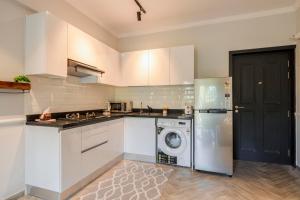 Casa Bella 1BHK with private plunge pool, Calangute