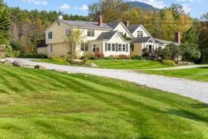 Red Clover Inn - Weston