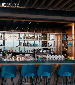 A La Carte Ha Long Paradise Bay