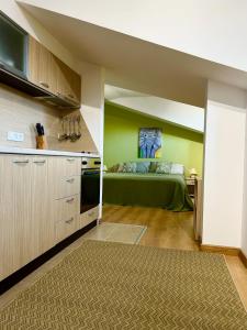 Green Elephant Apartment