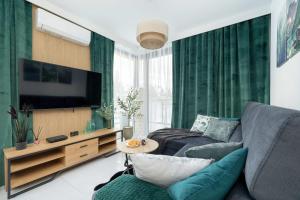 Prestiżowe Góralskie Apartamenty w Sercu Zakopanego & Parking by Noclegi Renters