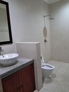 SURFARIS INN on poppies 2 apartment