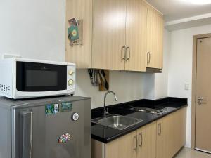 1-Br Unit at Light Residences