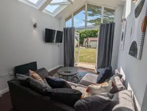 Cozy Two Bedroom Chalet in Sidmouth - Salcombe Regis