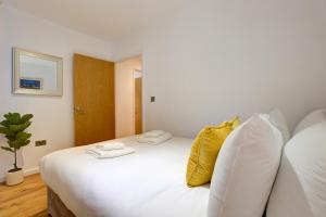 Hybrid Resi - London, Greenwich near O2 Arena