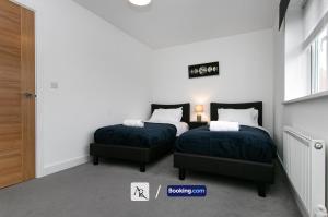 Charming 2 BDR House By AR Properties Short Lets & Serviced Accommodation Colchester