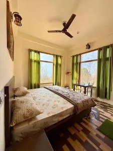 Kelywood Cafe and Homestay - Jari