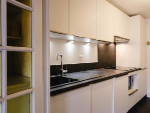 Appartements A La Clusaz: Proche pistes et cours de ski, spacieux, 2** - FR-1-304-208 : photos des chambres