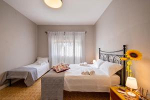 Sunrise Apartment in Villa With Private Parking and Air Conditioning