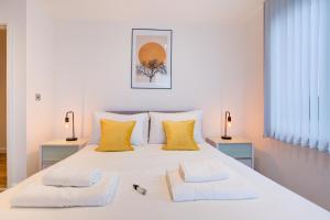 Hybrid Resi - London, Greenwich near O2 Arena