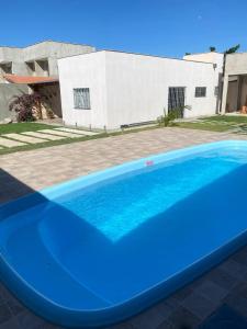 Casa 1km da praia taperapuã