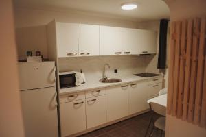 Zasebna hiša v naravi s savno, hiša 14H