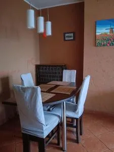 Przytulne i atrakcyjne mieszkanie z pełnym wyposażeniem, dwa pokoje - Mostki