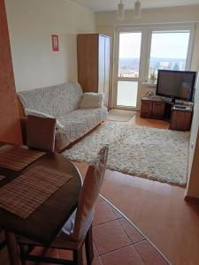 Przytulne i atrakcyjne mieszkanie z pełnym wyposażeniem, dwa pokoje