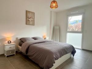 Brand new flat with terrace and parc view