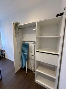 Appartements # Le 11 # Joli F2 renove, centre : photos des chambres