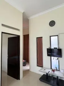 Jojo's Villa Batu - 谏义里