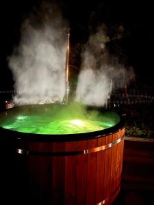 Dom z bala sauna jacuzzi Saunowisko