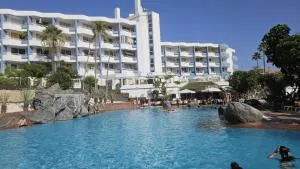 Paraiso green park, lovely studio - 高尔夫德尔苏尔