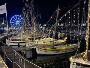 Appartements Appartement 3 pieces climatise avec garage, proche plage a Frejus - FR-1-226A-72 : Appartement (4 Adultes)