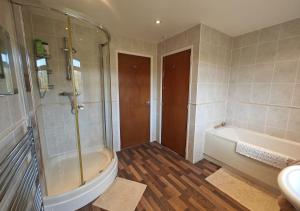 Stoneleigh - Hawes