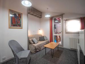 Charmant 2P rénové, proche pistes et télésièges, balcon, casier à skis, quartier calme, 4 pers. - FR-1-356-404