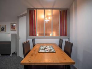 Charmant 2P rénové, proche pistes et télésièges, balcon, casier à skis, quartier calme, 4 pers. - FR-1-356-404