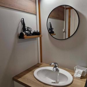 Chalets Camping Fraiteux : photos des chambres