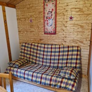 Chalets Camping Fraiteux : photos des chambres