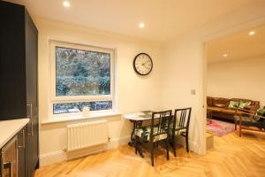 Alum Chine Beach Apartment 2